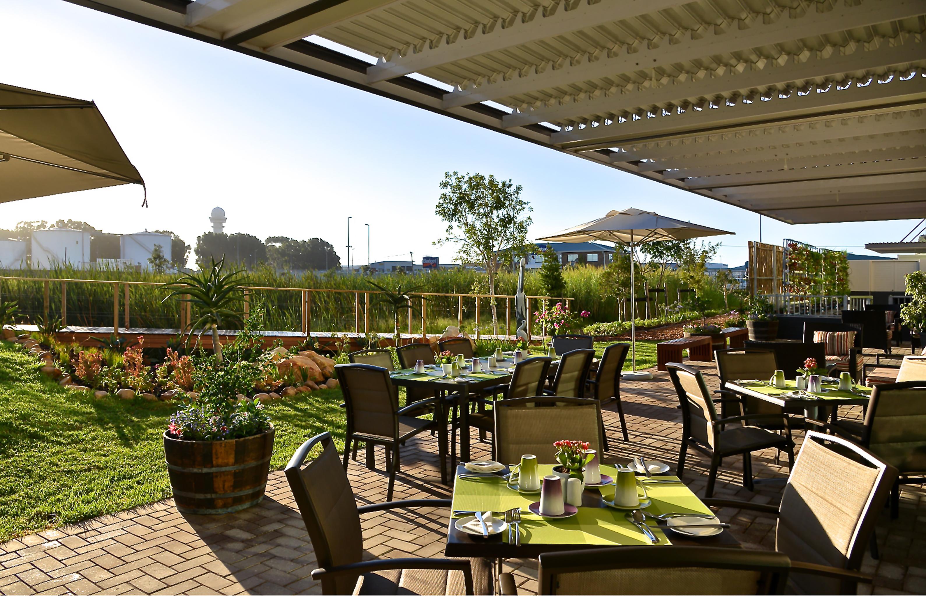 Hotel Verde Cape Town Airport Matroosfontein Exterior photo
