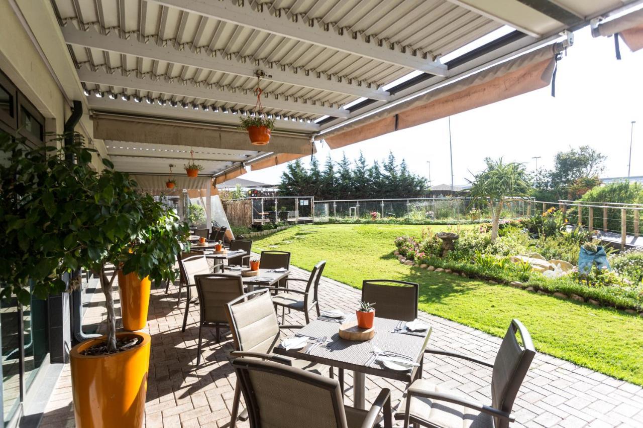Hotel Verde Cape Town Airport Matroosfontein Exterior photo